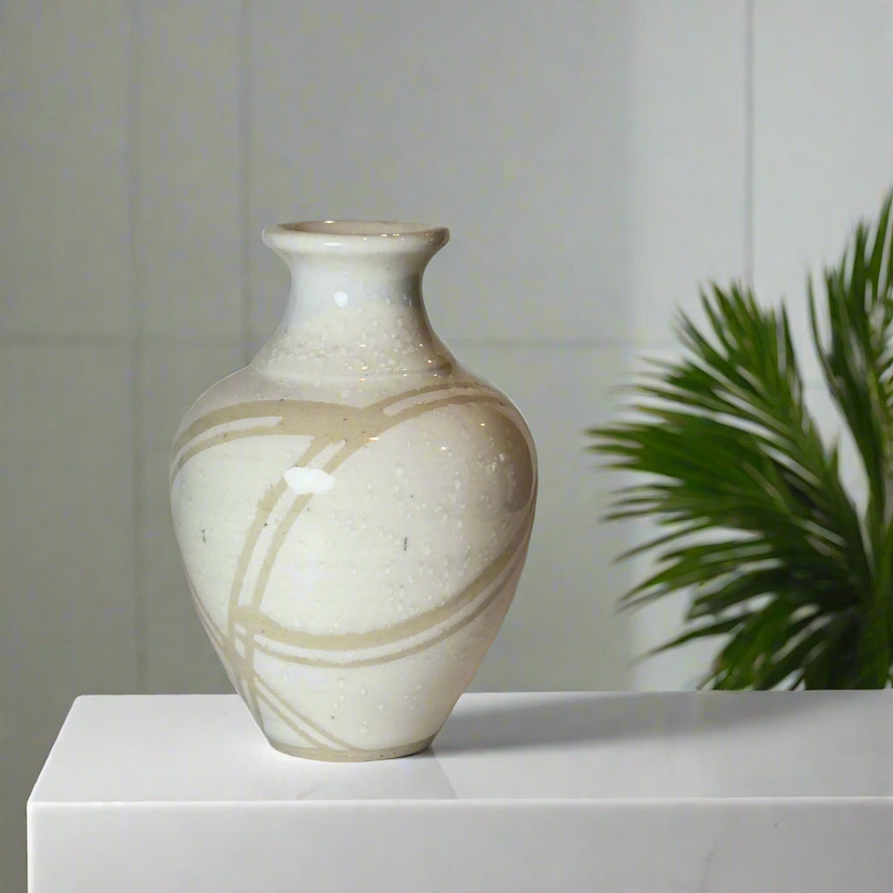 Vase 11: Clear White Collection