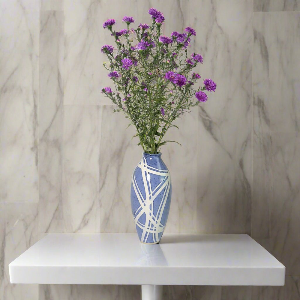 Vase 3: Royal Lines Collection